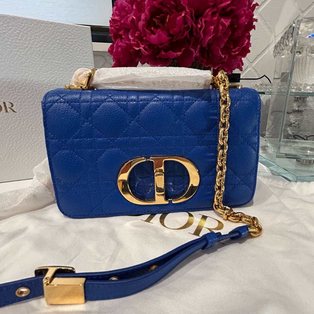 ❗️SOLD❗️💯% Authentic STUNNING bright blue Dior Caro bag